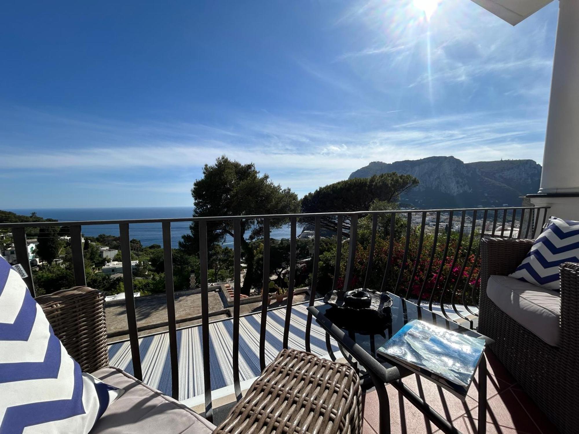 Marvelous Sea View Villa Capri Extérieur photo
