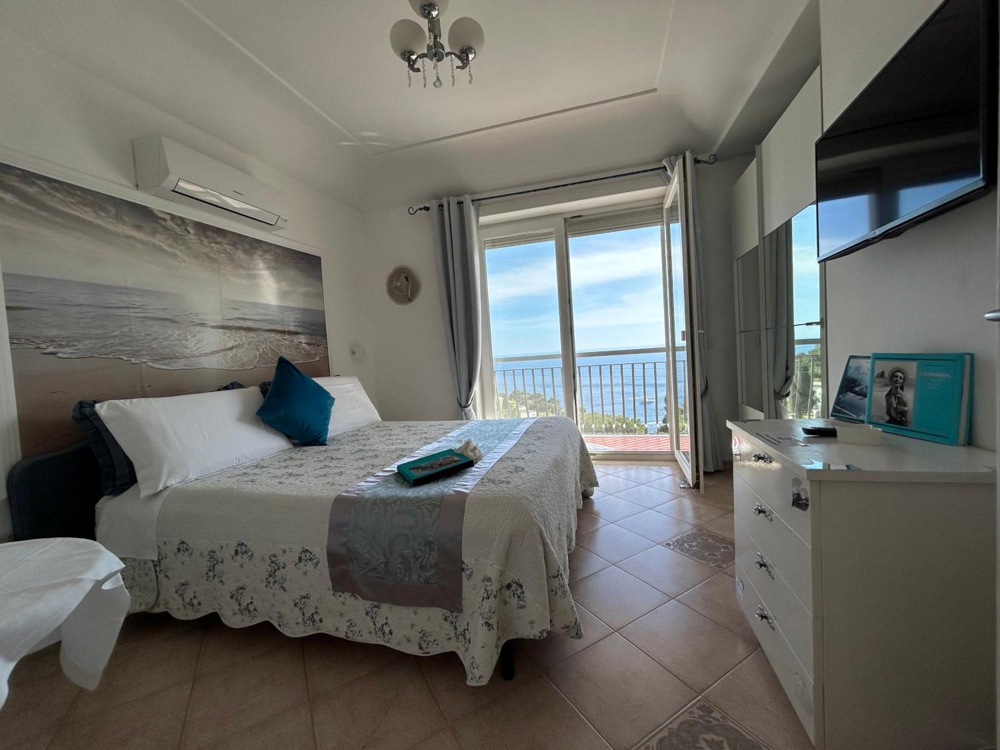 Marvelous Sea View Villa Capri Extérieur photo