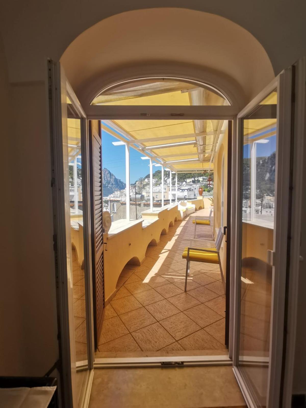 Marvelous Sea View Villa Capri Extérieur photo